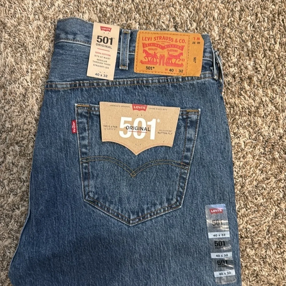 501 Levi’s 40x32 Men’s Jeans